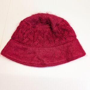 Donegal Design Fuzzy Mohair Wool Cableknit Bucket Hat Burgundy EUC